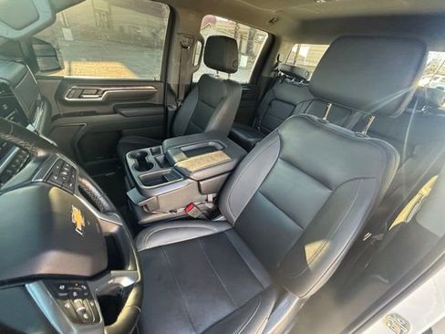 Used 2024 Chevrolet Silverado 2500 LTZ image 5