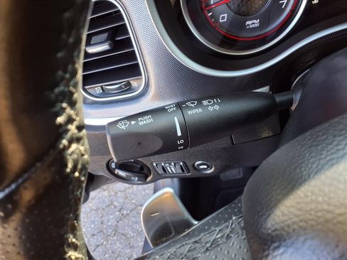 Used 2018 Dodge Charger GT image 9