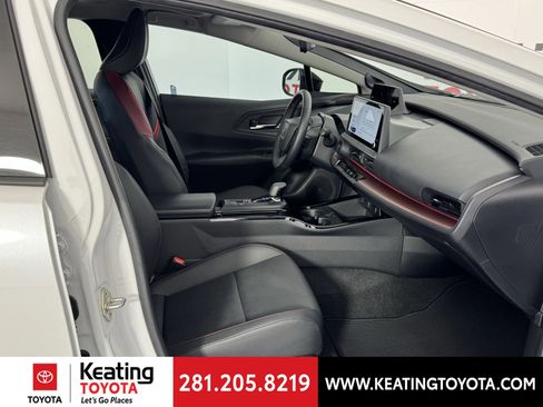 Used 2024 Toyota Prius Prime Premium image 20