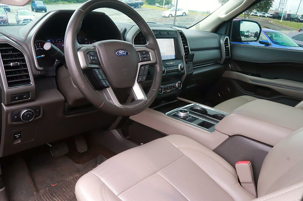 Used 2021 Ford Expedition XLT RWD image 11