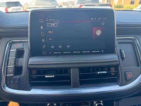 Used 2023 GMC Yukon SLT image 24