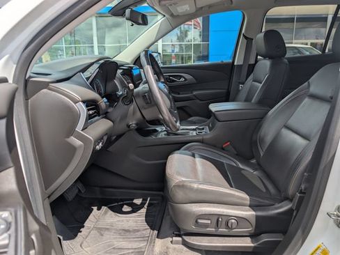 Used 2020 Chevrolet Traverse Premier w/ Redline Edition AWD/4WD image 10