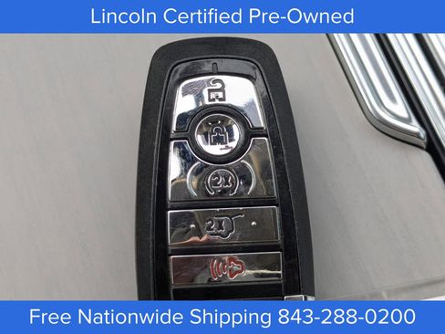 Certified 2025 Lincoln Navigator Reserve image 34