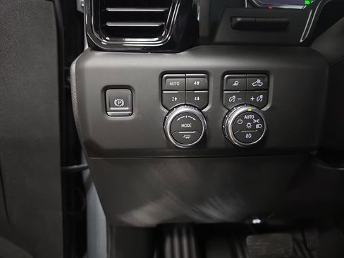 New 2026 GMC Sierra 1500 AT4X AWD/4WD image 30