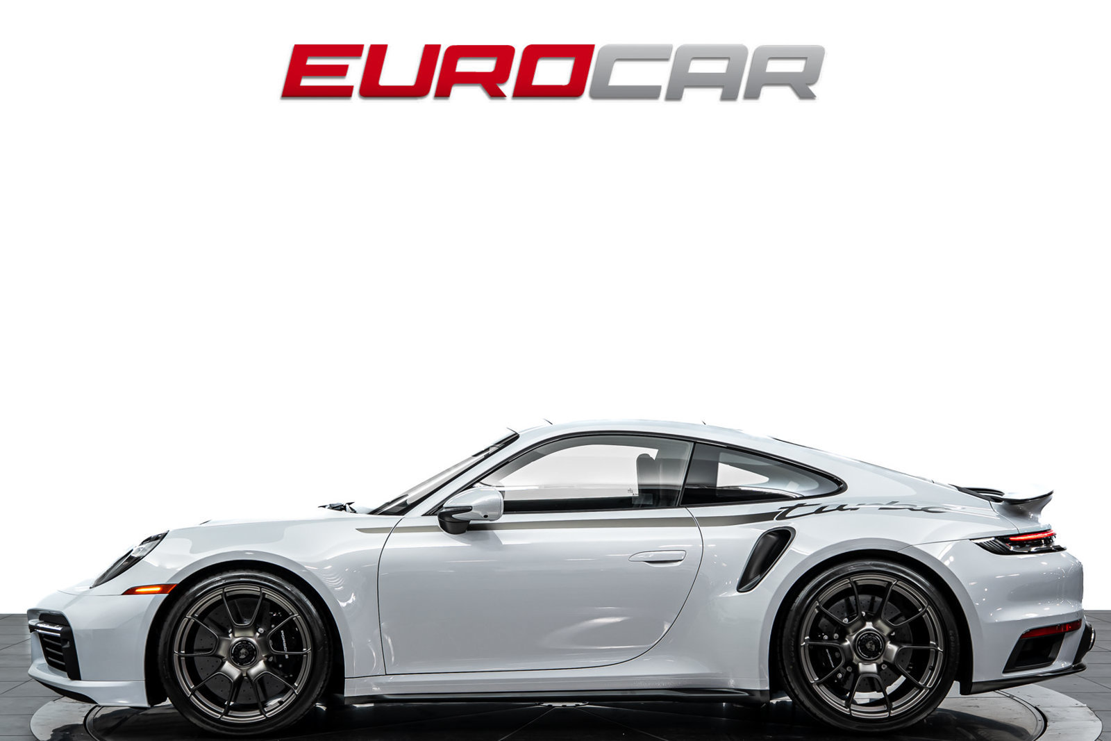 Used 2025 Porsche 911 Turbo S AWD/4WD image 2