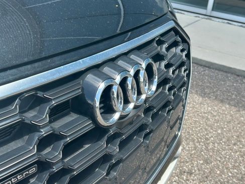 Used 2024 Audi Q5 e Premium Plus w/ Premium Plus Package image 22
