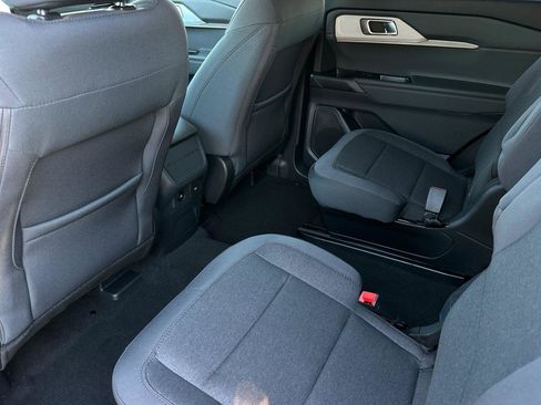 New 2026 Ford Explorer Active image 9