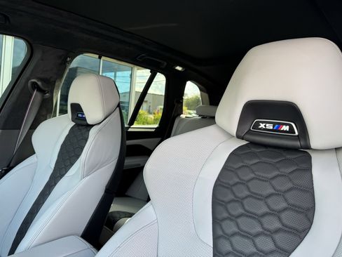 Used 2025 BMW X5 M Competition image 14