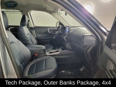 Used 2023 Ford Bronco Sport Outer Banks w/ Tech Package AWD/4WD image 18