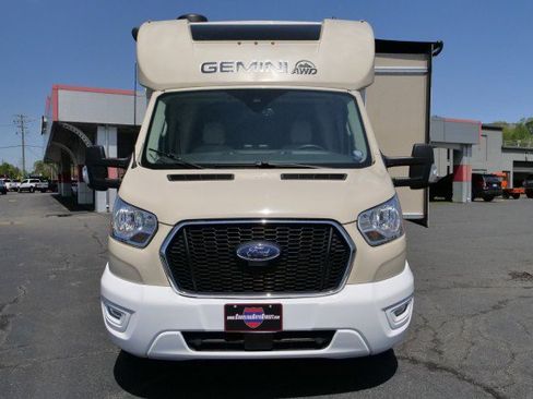 Used 2020 Ford Transit 350 138 Low Roof DRW AWD w/ Motorhome Prep Package image 2