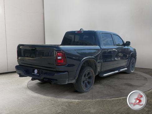 Used 2025 RAM 1500 Big Horn AWD/4WD image 7
