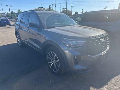 Used 2025 Ford Explorer ST-Line