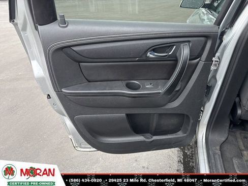 Used 2015 Chevrolet Traverse LT image 22