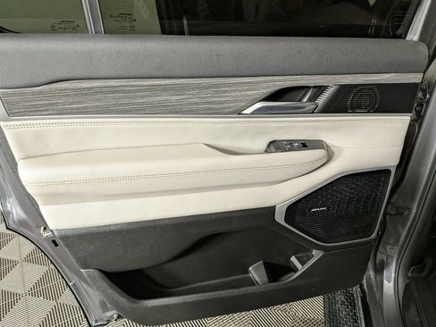 Certified 2022 Jeep Wagoneer Series II w/ Premium Group I AWD/4WD image 34