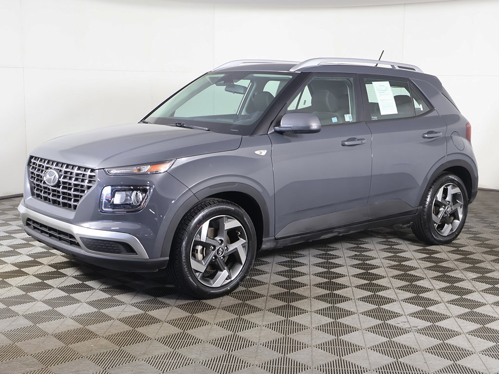Used 2024 Hyundai Venue SEL FWD image 7