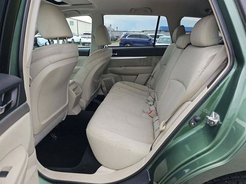 Used 2011 Subaru Outback 2.5i Premium AWD/4WD image 18