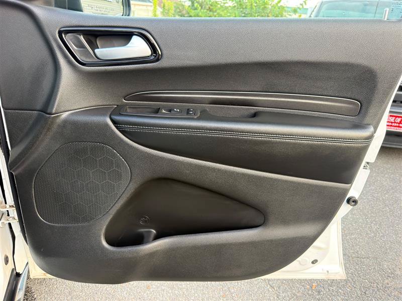 Used 2023 Dodge Durango SXT RWD image 25
