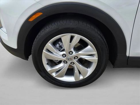 Used 2025 Buick Encore GX Preferred FWD image 22