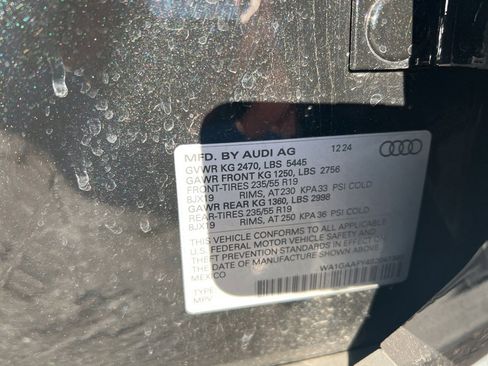 Used 2025 Audi Q5 2.0T Premium image 12