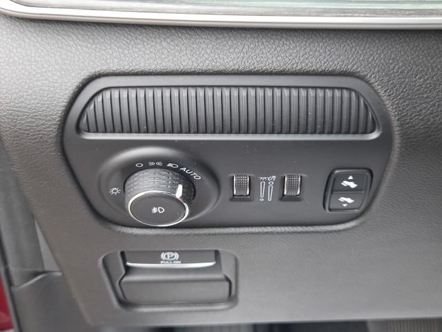 Used 2023 Jeep Wagoneer Series II AWD/4WD image 26