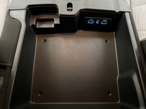 Used 2024 RAM 1500 Classic SLT image 32