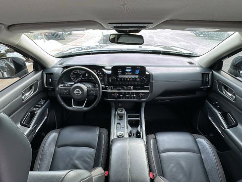 Certified 2022 Nissan Pathfinder SL image 27