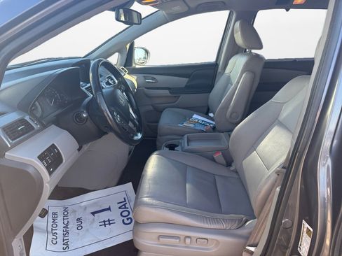Used 2016 Honda Odyssey EX-L image 11