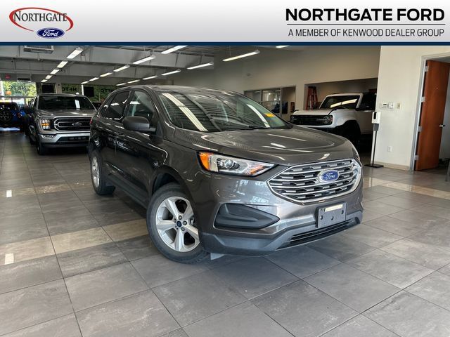 Used 2020 Ford Edge SE FWD image 1