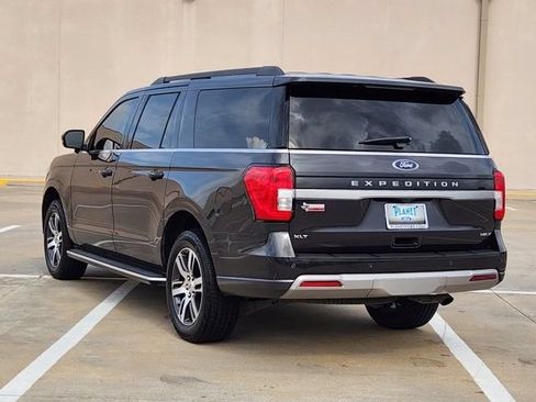 Used 2022 Ford Expedition Max XLT RWD image 5
