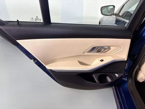 Used 2021 BMW 330i Sedan w/ Convenience Package image 26