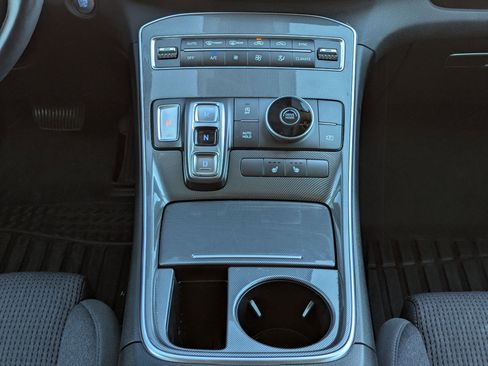 Used 2022 Hyundai Santa Fe XRT image 19