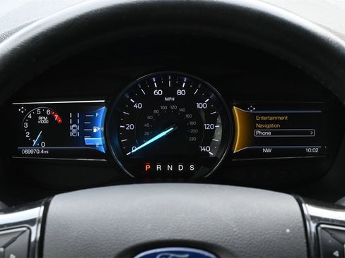 Used 2019 Ford Explorer XLT w/ Equipment Group 202A image 11