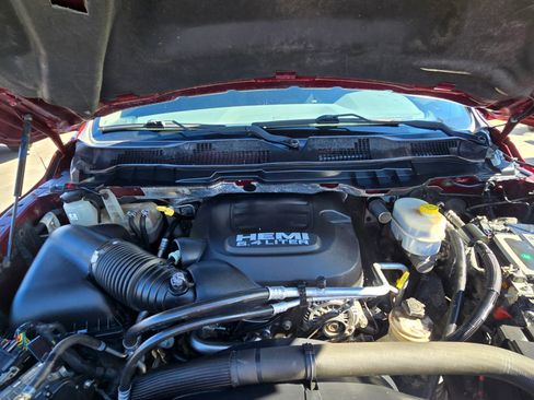 Used 2017 RAM 2500 Tradesman w/ Chrome Appearance Group image 15