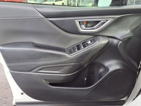 Used 2020 Subaru Forester Premium image 14