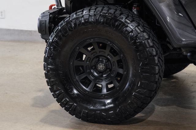 Used 2021 Jeep Gladiator Mojave AWD/4WD image 11