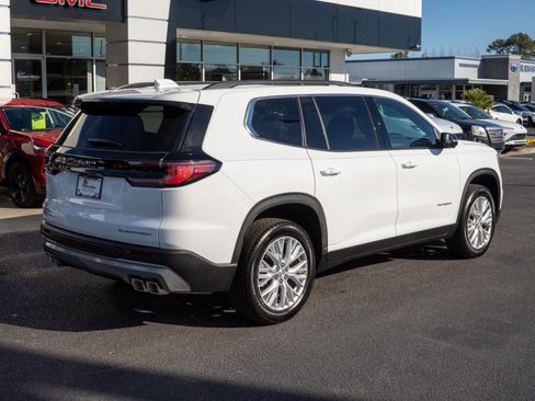 New 2026 GMC Acadia Elevation w/ Elevation Premium Package image 3