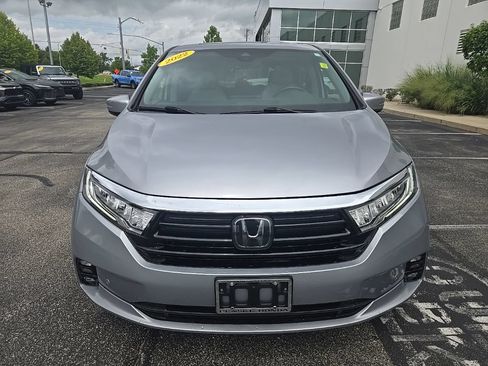 Used 2022 Honda Odyssey Elite image 3
