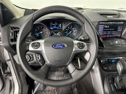 Used 2015 Ford Escape SE w/ Equipment Group 201A FWD image 11