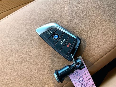 Used 2027 BMW M440i Convertible w/ Premium Package RWD image 14