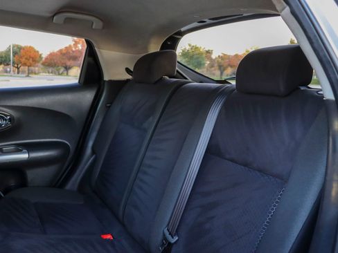 Used 2012 Nissan Juke SV image 16