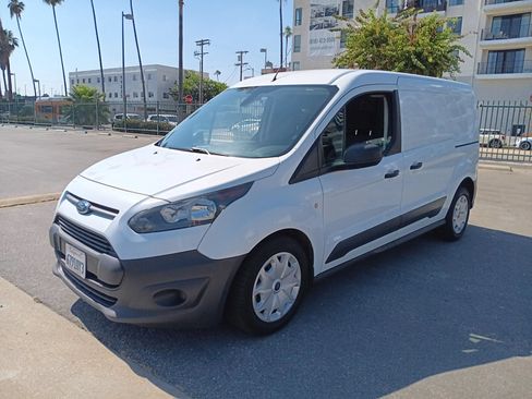Used 2017 Ford Transit Connect XL FWD image 3