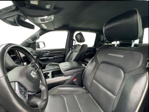 Used 2021 RAM 1500 Laramie w/ Sport Appearance Package AWD/4WD image 19