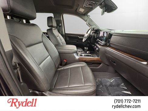 Used 2024 GMC Sierra 1500 SLT w/ SLT Premium Plus Package image 16