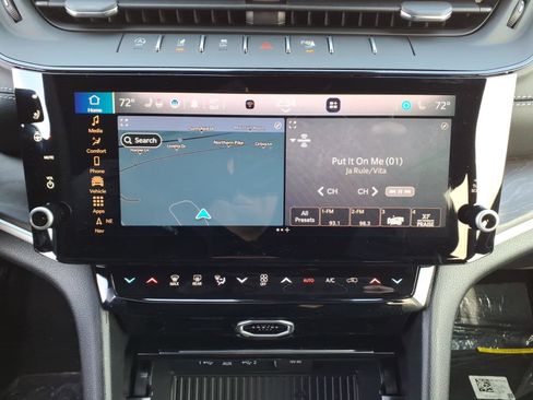 New 2026 Jeep Grand Cherokee Limited Reserve image 8