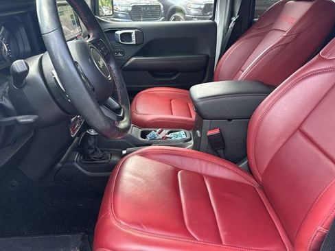 Certified 2024 Jeep Wrangler Unlimited Rubicon 392 AWD/4WD image 9