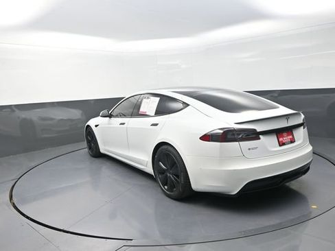 Used 2022 Tesla Model S image 12