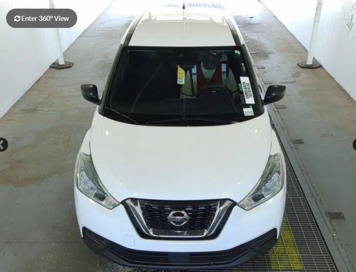Used 2020 Nissan Kicks S FWD image 2