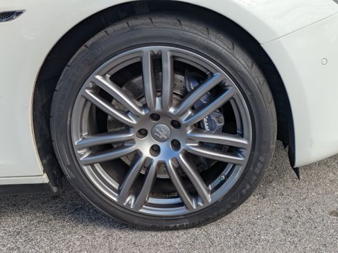 Used 2018 Maserati Ghibli S Q4 image 11