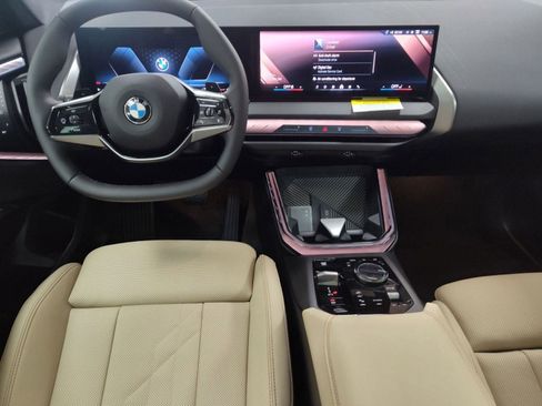 Used 2026 BMW X3 xDrive30 w/ Premium Package image 25