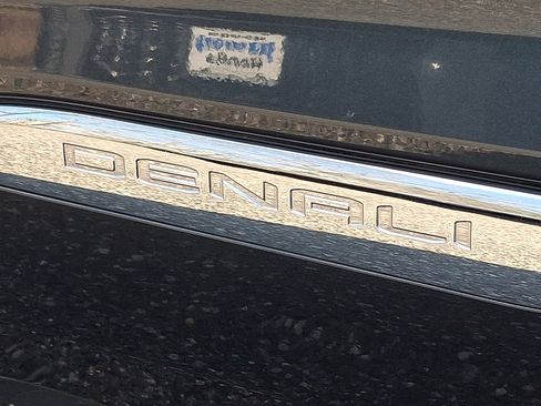 Used 2020 GMC Acadia Denali w/ Technology Package image 39